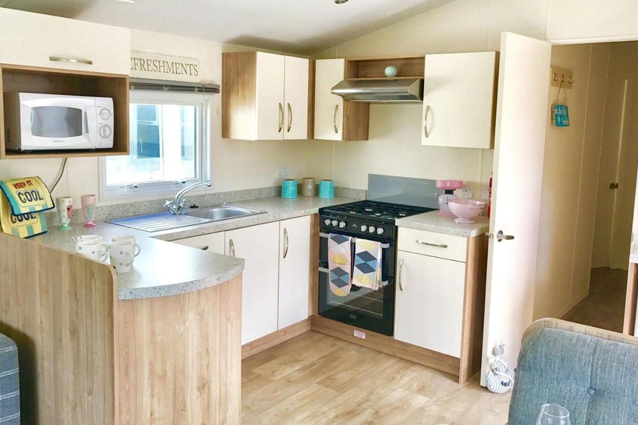 Sandy Balls Holiday Village Fordingbridge Exterior foto