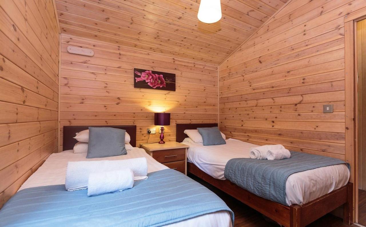 Sandy Balls Holiday Village Fordingbridge Exterior foto