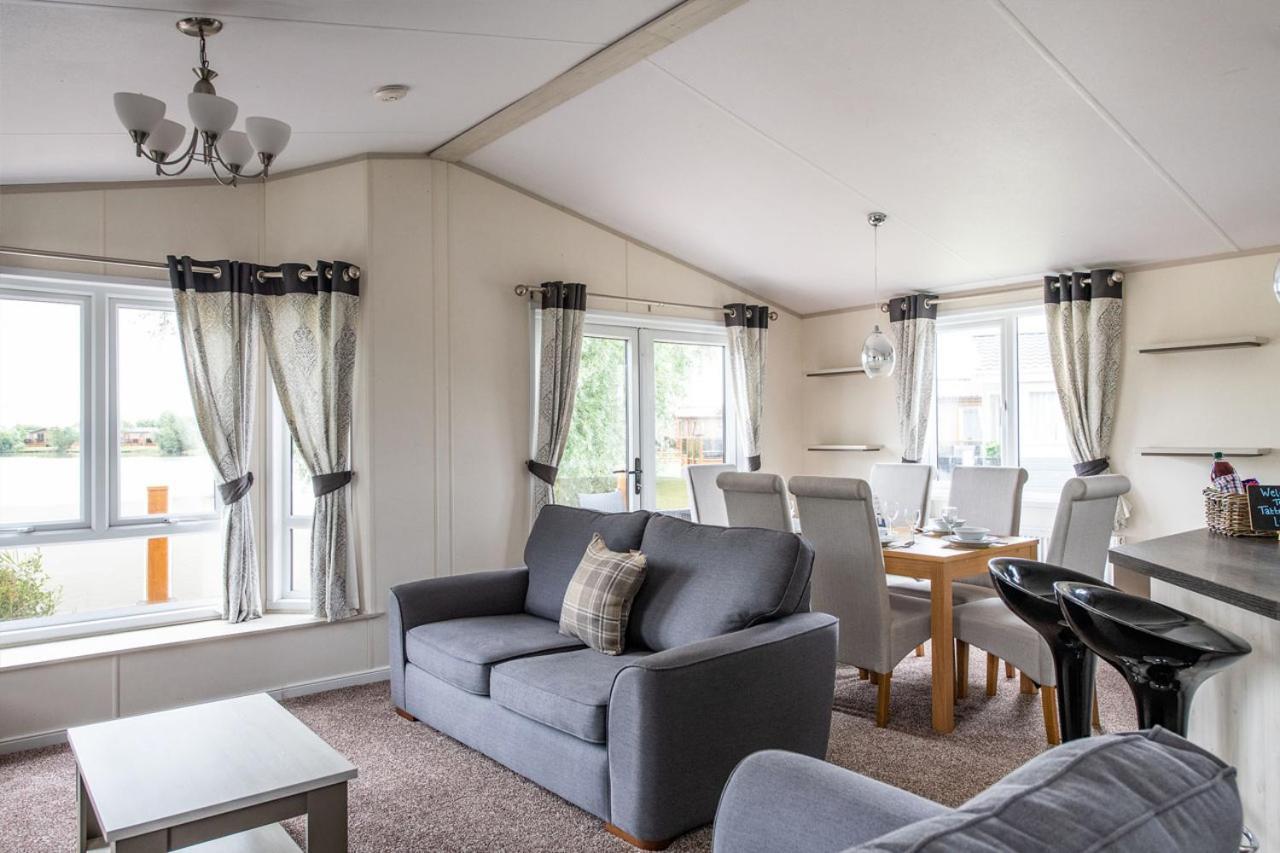 Sandy Balls Holiday Village Fordingbridge Exterior foto