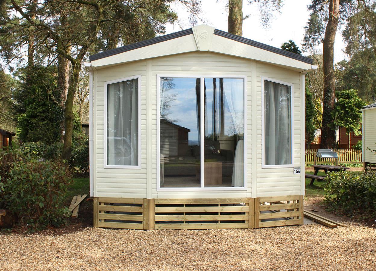 Sandy Balls Holiday Village Fordingbridge Exterior foto